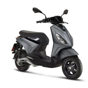 Piaggio 1+ 1.2KW elektrische scooter forever grey
