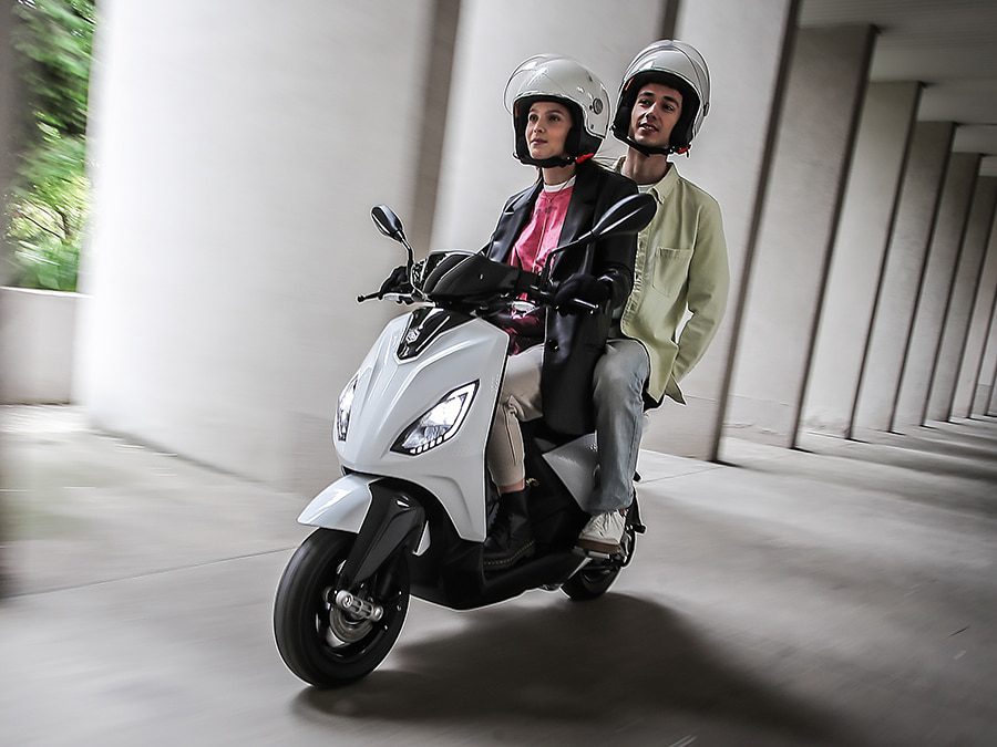 Piaggio1-bianco-tab1