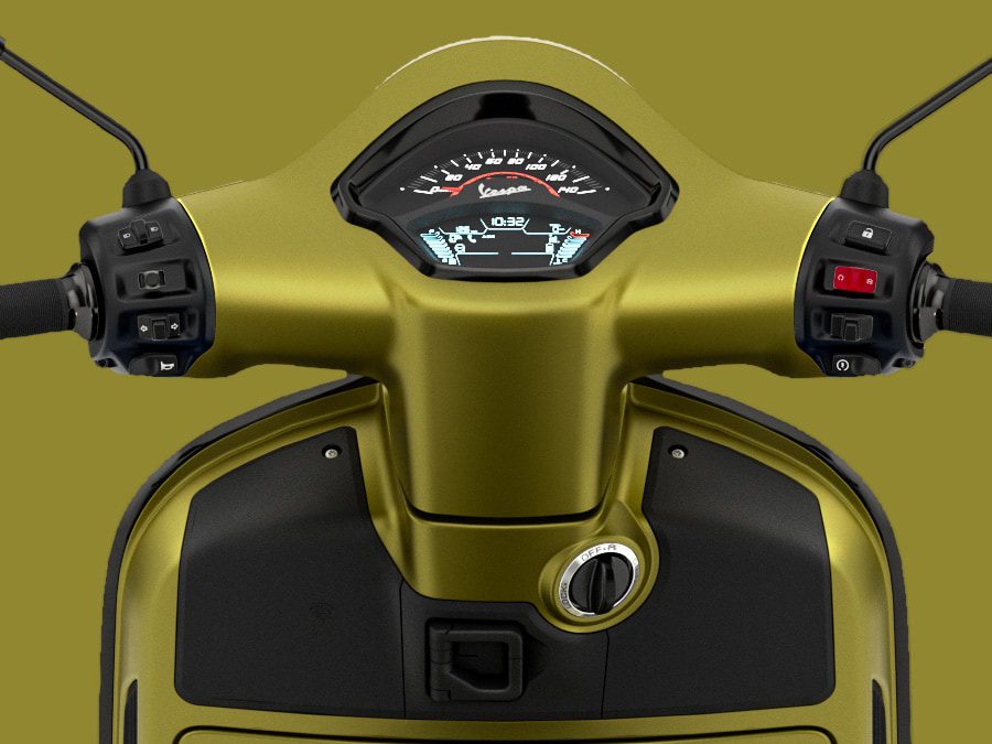 Vespa_Facelift_GTS_Supersport_310_hotspot_900x675_Display_1