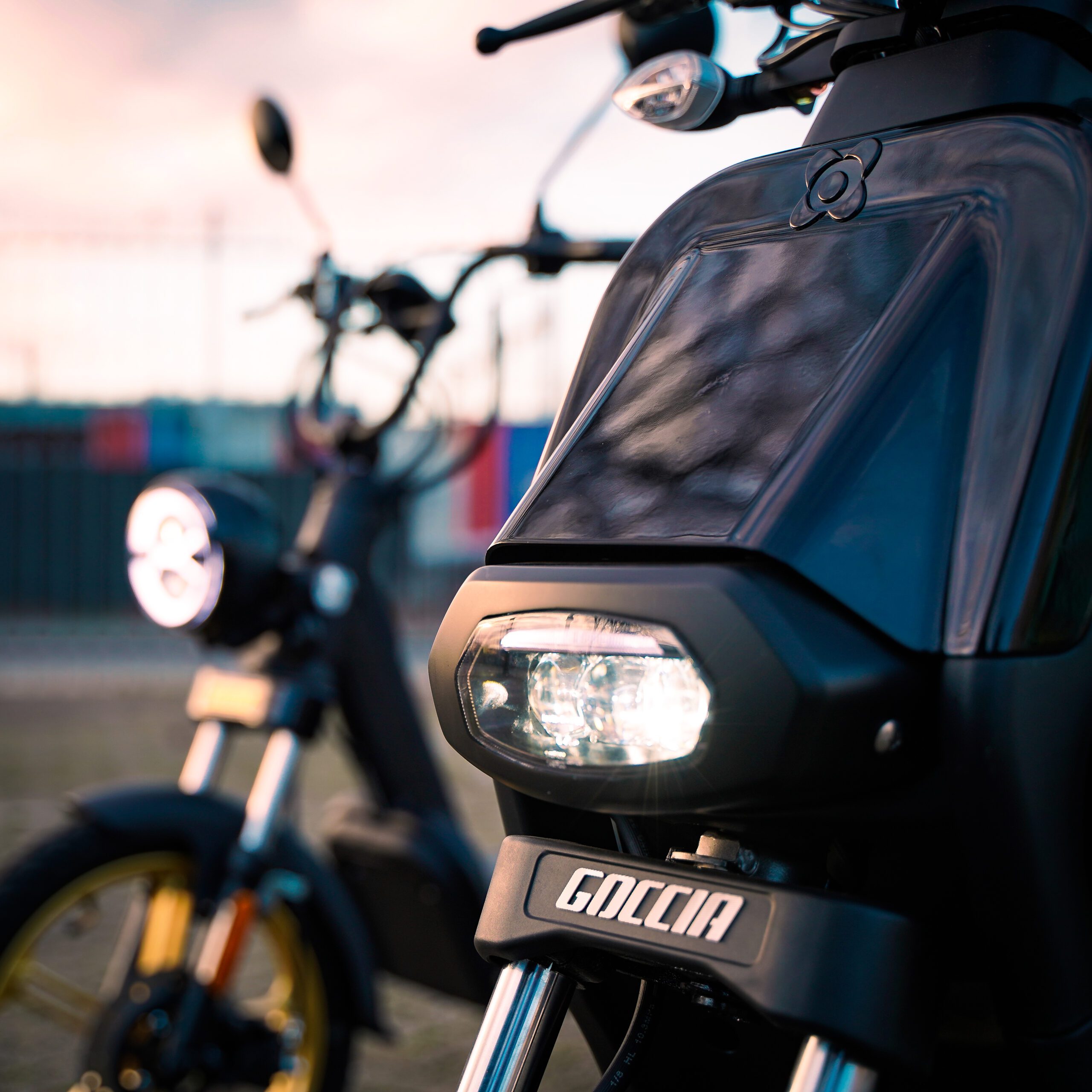 gev2000-elektrische-scooter-slimme-features-scaled